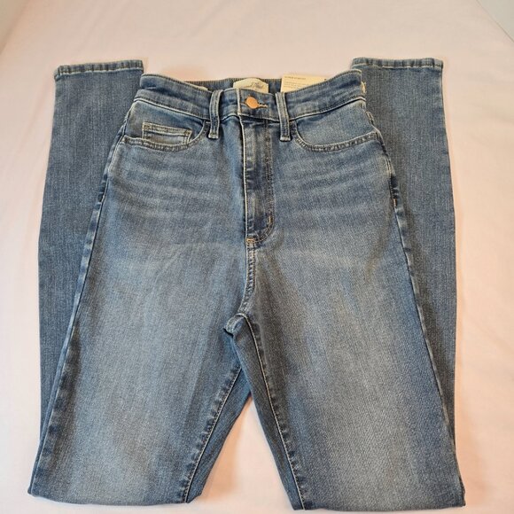UNIVERSAL THREADS Women's High Rise Skinny Jeans Sz: 4 Light Wash - Picture 1 of 6